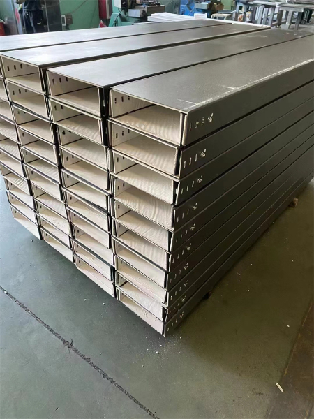 防火噴塑電纜橋架